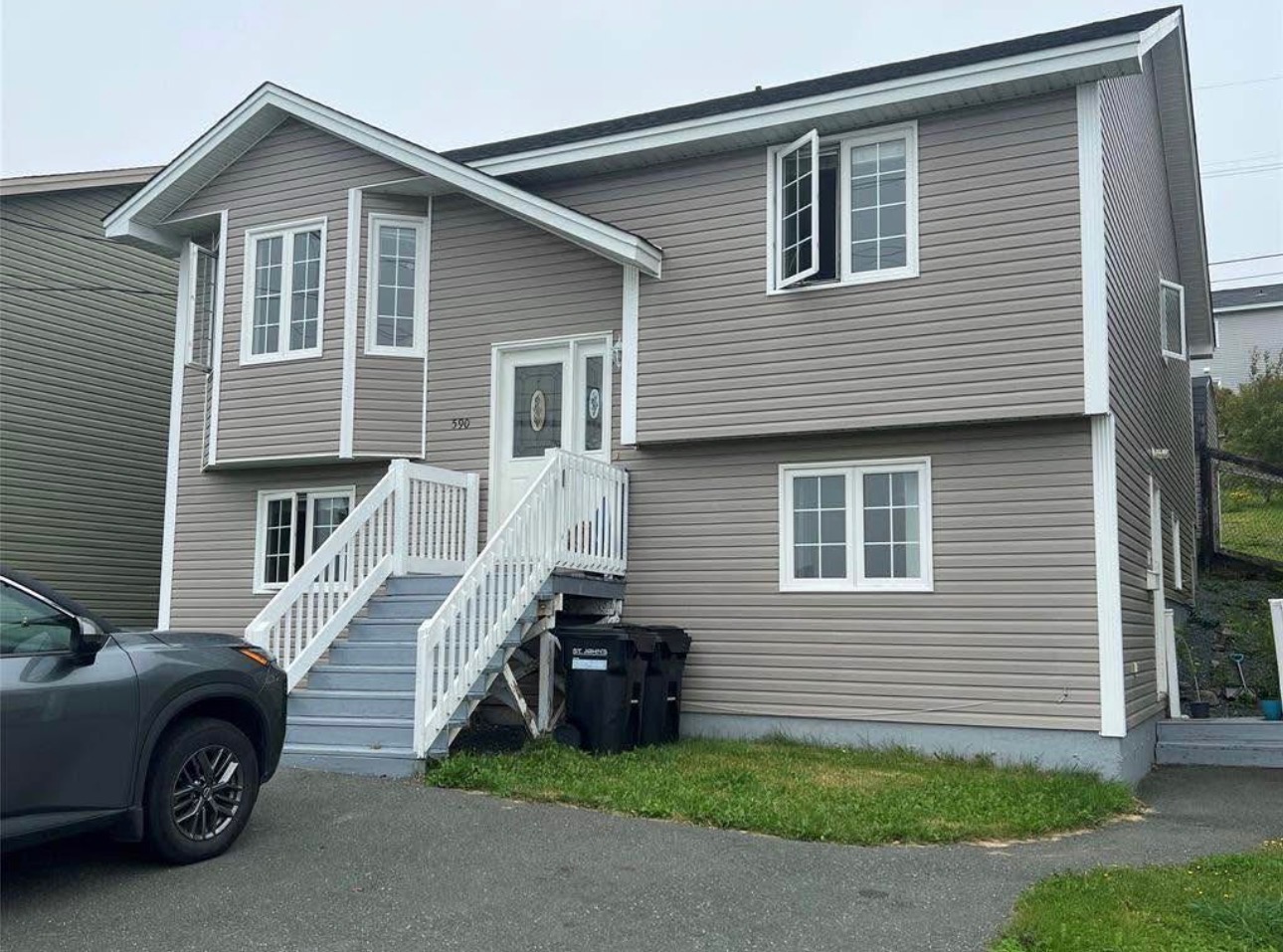 590 Empire Avenue - 1